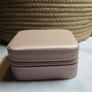 Stylish Pink Jewelry Box